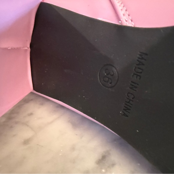 RE-LISTED: Pink Gogo boots size 6.5 to 7 - Picture 3 of 6